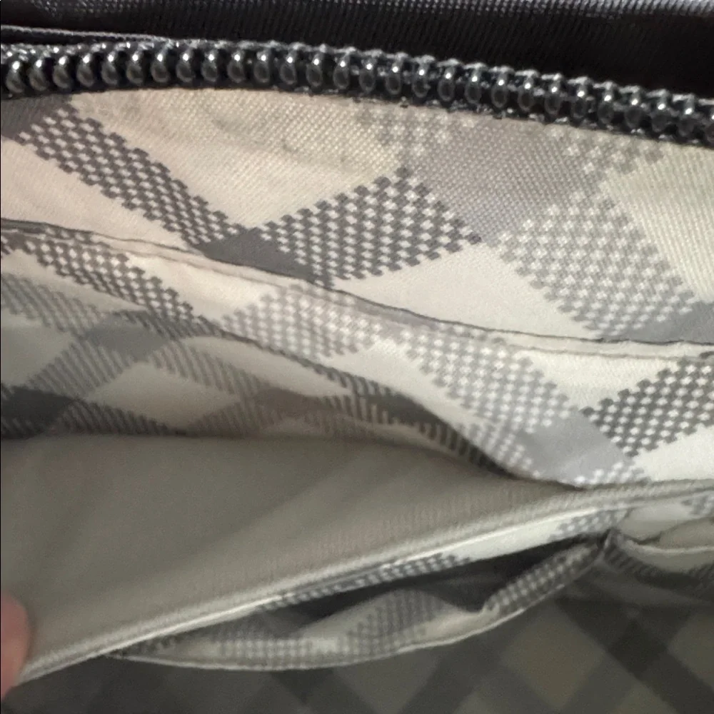 Lug Dilly Dally in Black - Picture 6 of 7